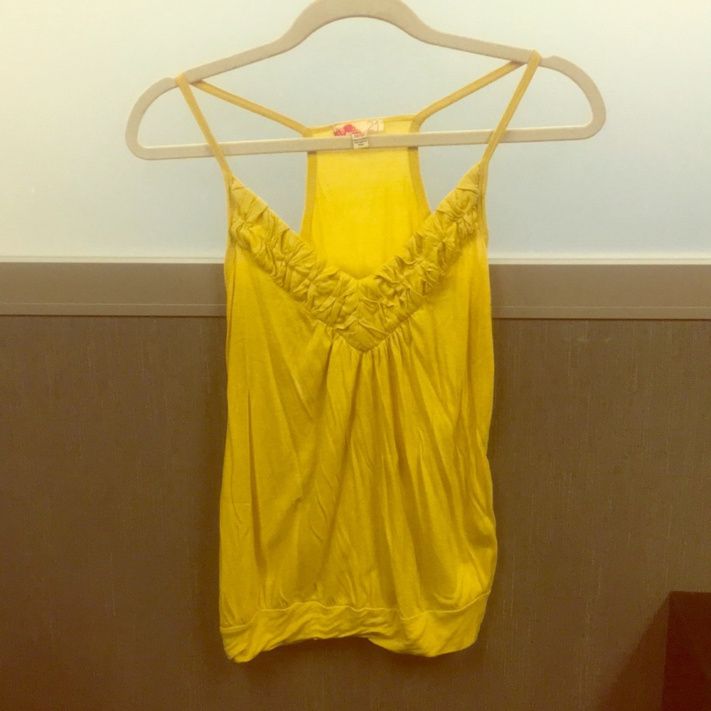 SALE ⬇️ Forever 21 ruffled razorback tank, M